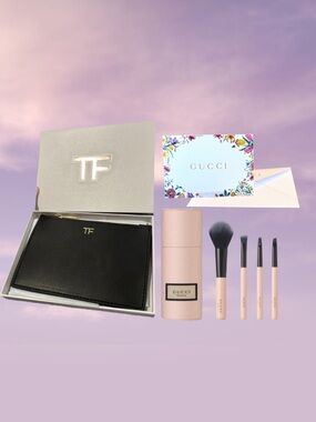 Tom Ford Beauty Pouch- new in box- Gucci brush set - & card